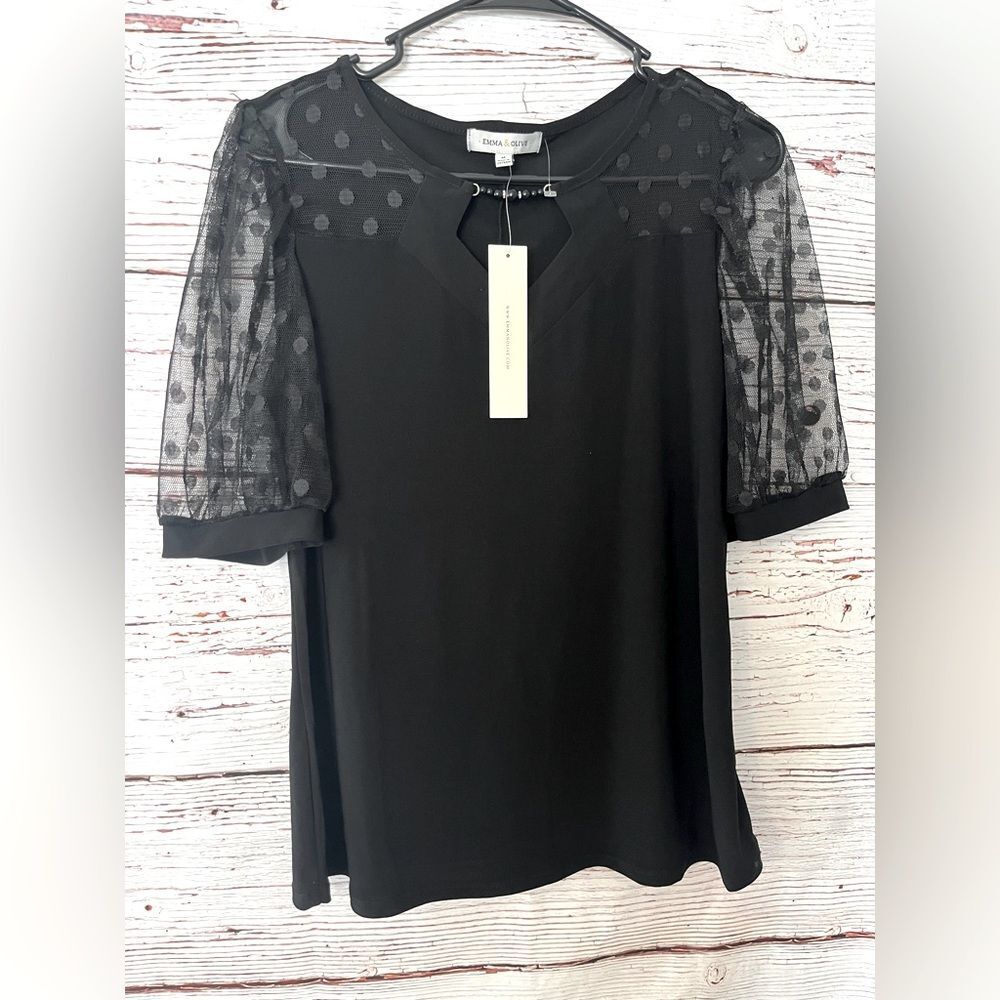 Emma & Olive Elegant Black Lace Short Sleeve Top